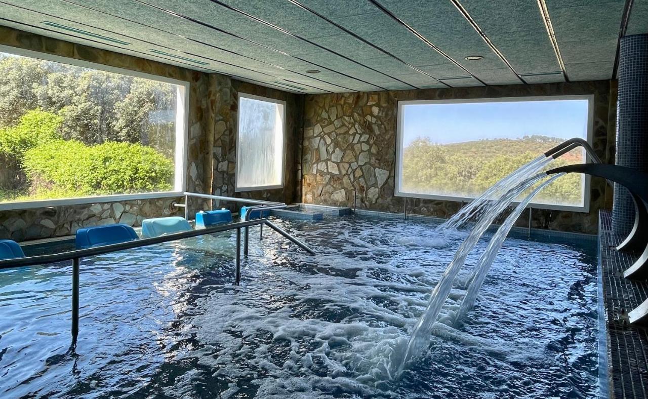 Hotel Balneario Fuentes Del Trampal Carmonita Dış mekan fotoğraf