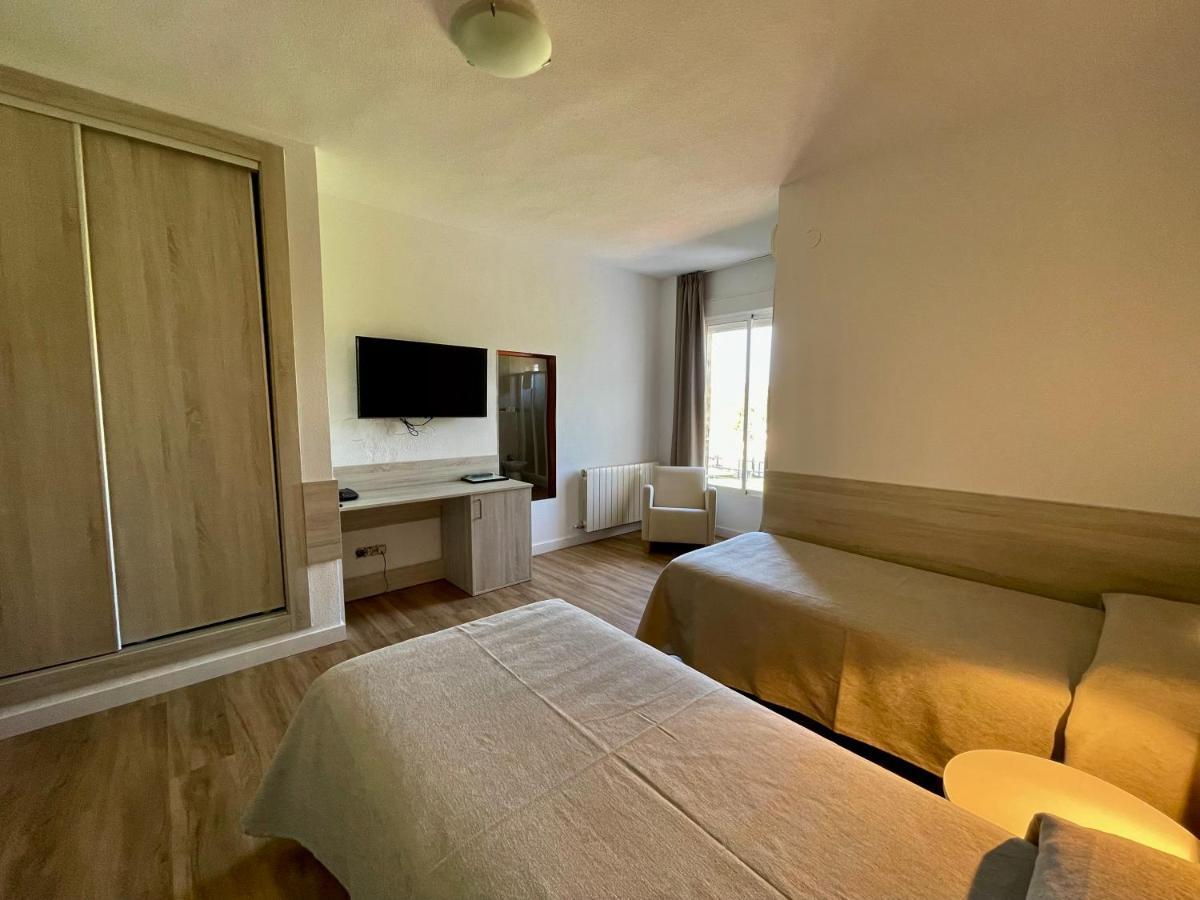 Hotel Balneario Fuentes Del Trampal Carmonita Dış mekan fotoğraf
