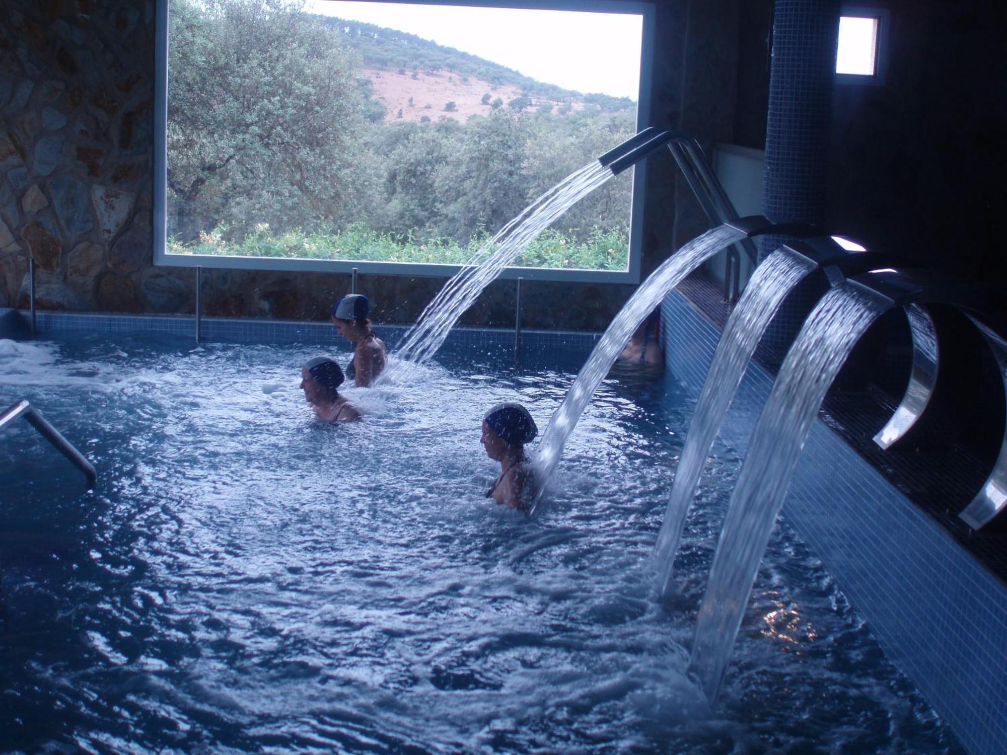Hotel Balneario Fuentes Del Trampal Carmonita Dış mekan fotoğraf