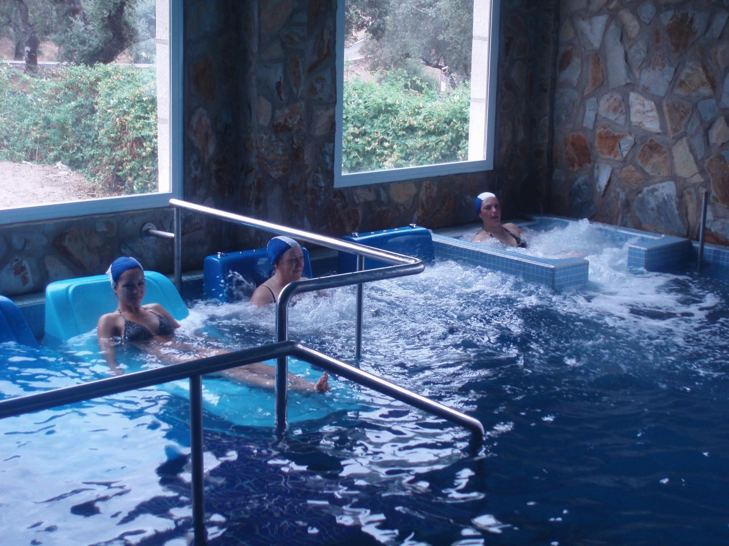 Hotel Balneario Fuentes Del Trampal Carmonita Dış mekan fotoğraf