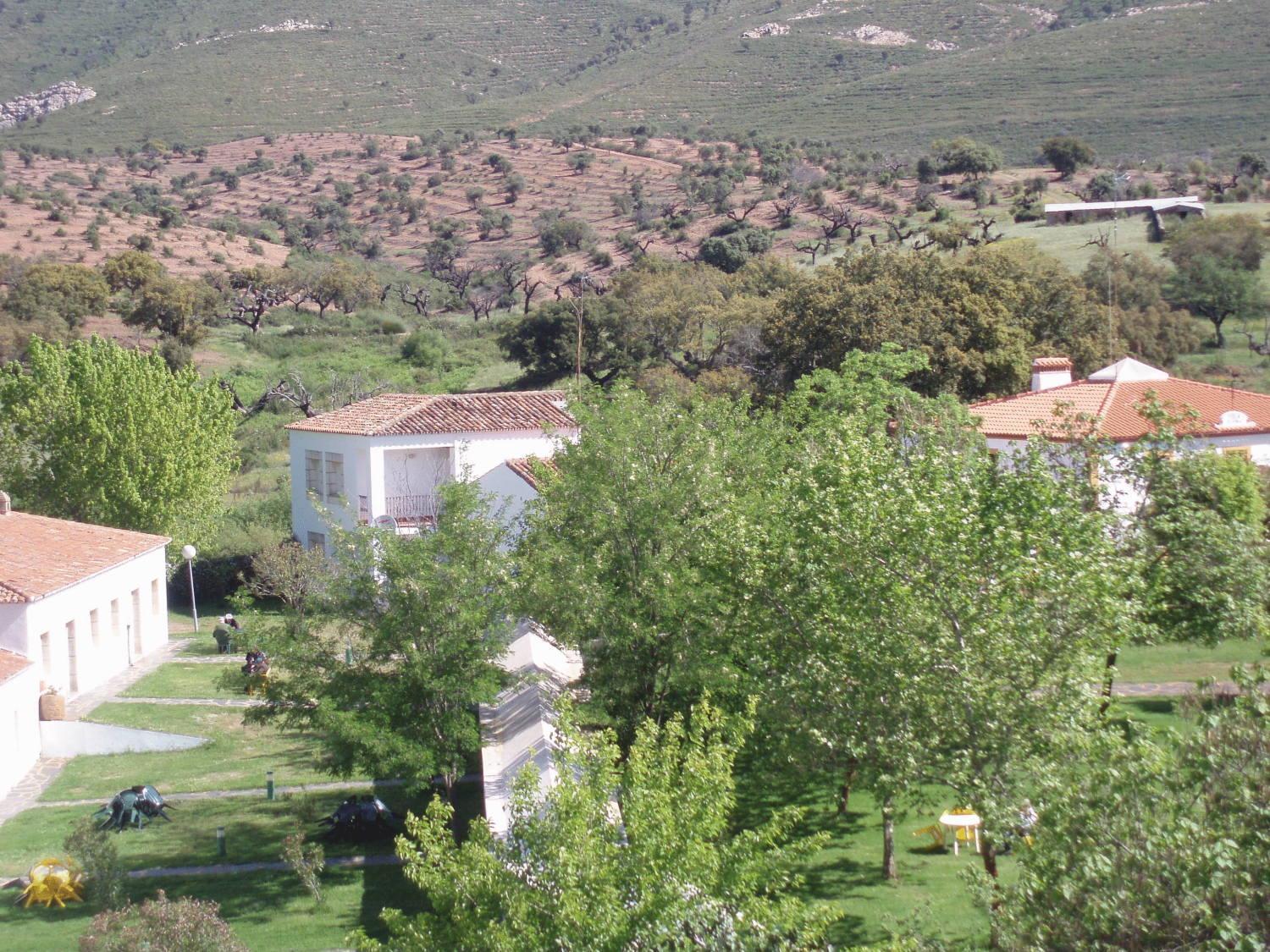 Hotel Balneario Fuentes Del Trampal Carmonita Dış mekan fotoğraf